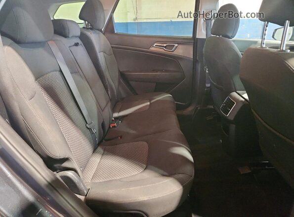 KNDPU3AF5P7149271 2023 KIA SPORTAGE Gray Vista interior trasera