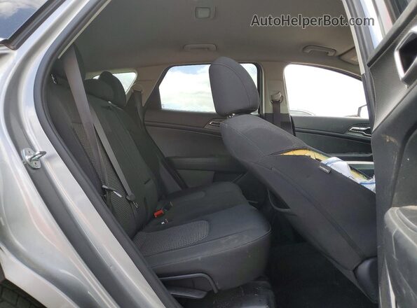 KNDPU3AF8P7036012 2023 KIA SPORTAGE Silver Widok wnętrza z tyłu