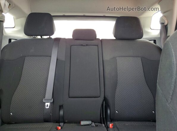 KNDPU3AF8P7036012 2023 KIA SPORTAGE Silver Widok tylnych siedzeń