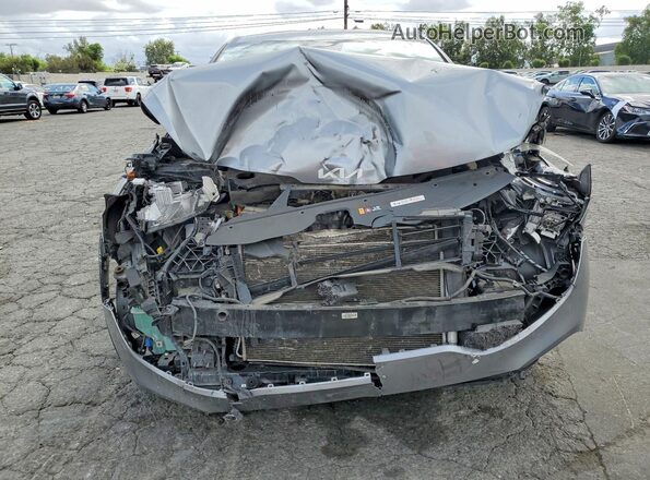 KNDPU3AF8P7036012 2023 KIA SPORTAGE Silver Widok z przodu