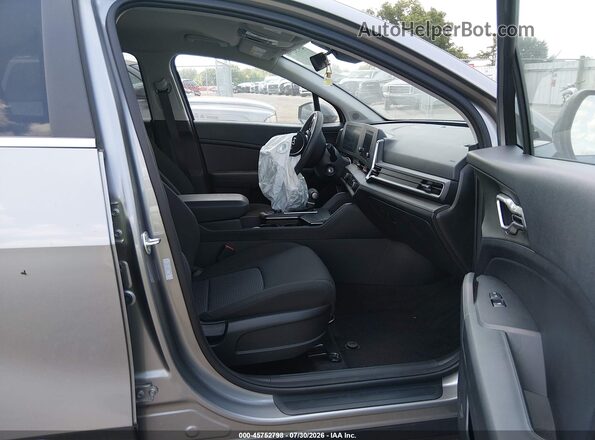 KNDPU3DF4S7349353 2025 KIA SPORTAGE Gray Vista interior delantera
