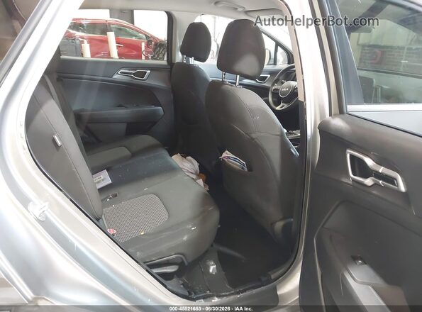 KNDPU3DF7R7247930 2024 KIA SPORTAGE Gray Widok naklejki z numerem VIN