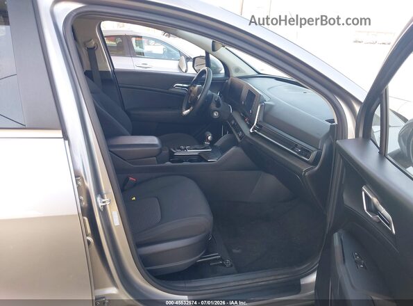 KNDPU3DF8R7279429 2024 KIA SPORTAGE Silver Front interior view