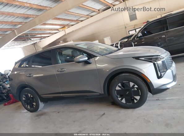 KNDPU3DG9T7314818 2026 KIA SPORTAGE HYBRID Серебряный Вид задней части салона