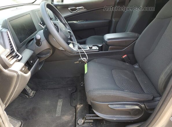 KNDPUCAF4P7212165 2023 KIA SPORTAGE Silver Սալոնի դիմացի տեսք