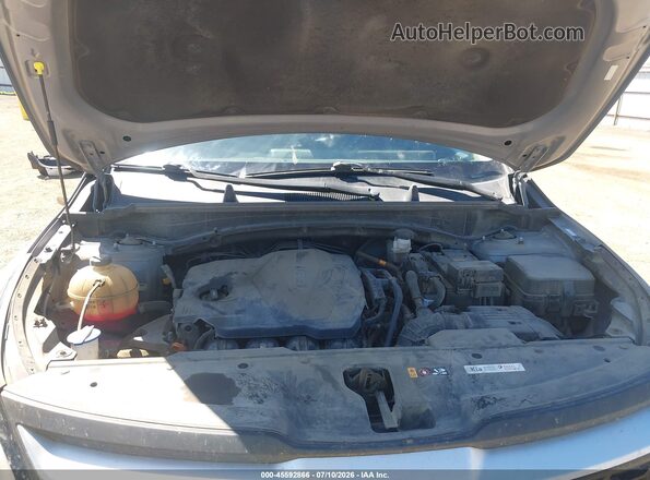 KNDPUCAF8P7040819 2023 KIA SPORTAGE Gray Widok z tyłu