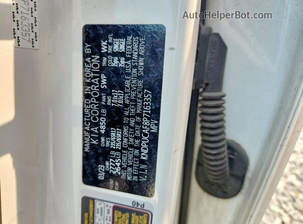 KNDPUCAF8P7163357 2023 KIA SPORTAGE Белый Вид наклейки с VIN-кодом