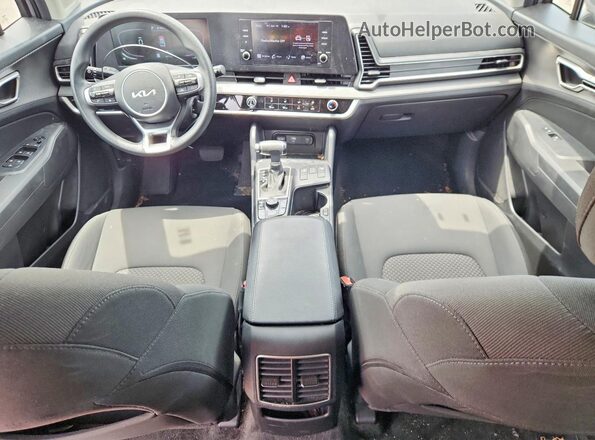 KNDPUCAF8P7174651 2023 KIA SPORTAGE Silver Առջևի վահանակի տեսք