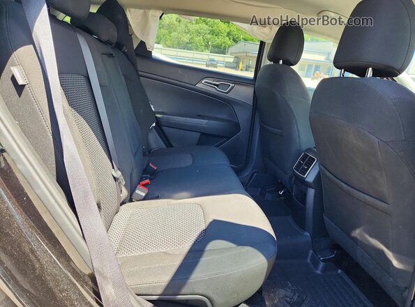 KNDPUCDF4R7245133 2024 KIA SPORTAGE Black Widok wnętrza z tyłu