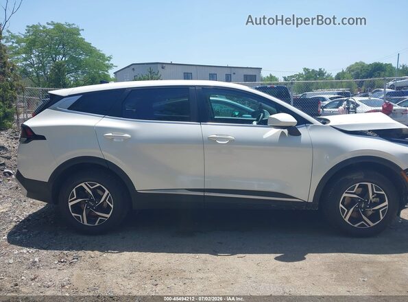KNDPUCDFXR7243449 2024 KIA SPORTAGE White Սալոնի 360 աստիճան տեսք