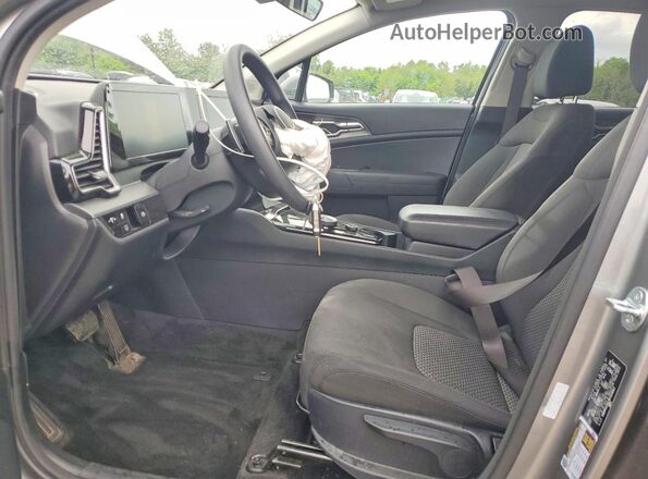 KNDPUCDG7R7154012 2024 KIA SPORTAGE Silver Սալոնի դիմացի տեսք