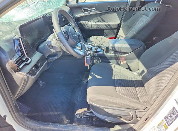 KNDPUCDG8S7195397 2025 KIA SPORTAGE White Front interior view