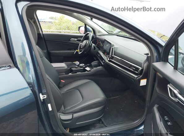 KNDPVCAG2P7117187 2023 KIA SPORTAGE HYBRID Dark Blue Widok wnętrza z przodu