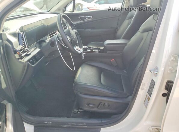 KNDPVCAG6P7117807 2023 KIA SPORTAGE Белый Вид салона спереди