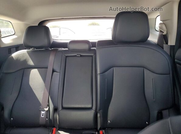 KNDPVCAG6P7117807 2023 KIA SPORTAGE Белый Вид задних сидений