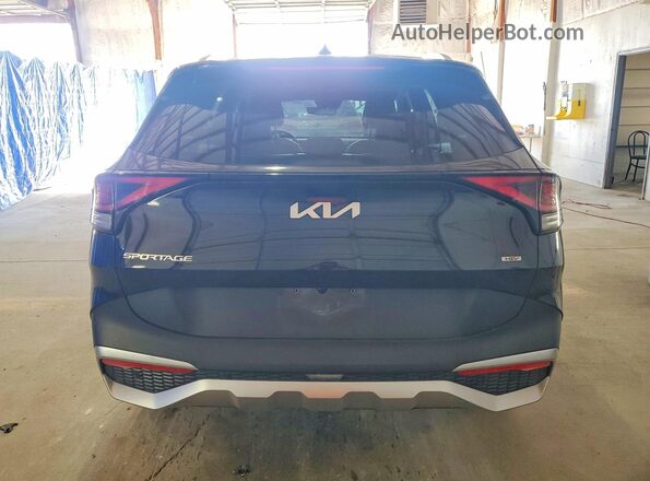 KNDPVCAG9P7103383 2023 KIA SPORTAGE Черный Вид сзади