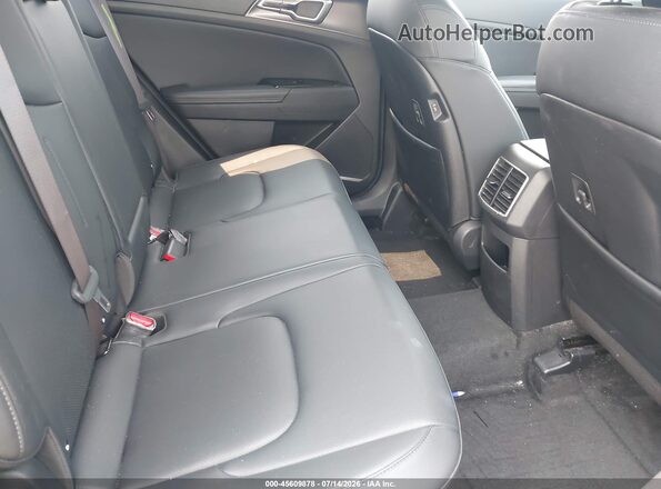 KNDPVCAGXP7076095 2023 KIA SPORTAGE HYBRID Gray VIN sticker view