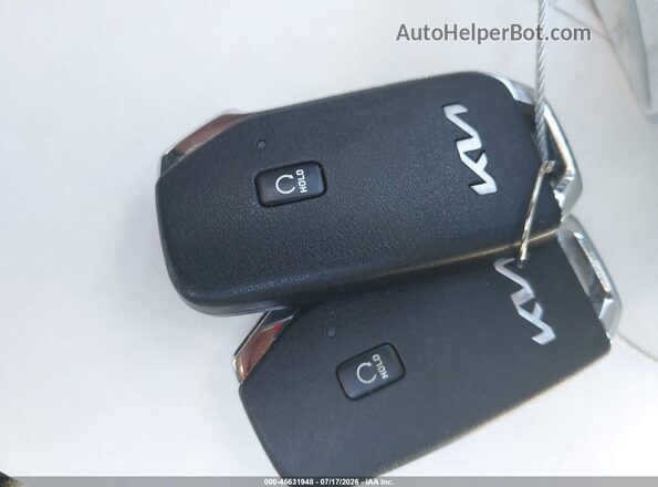 KNDPVCDG6S7222044 2025 KIA SPORTAGE HYBRID Dark Blue Dashboard view