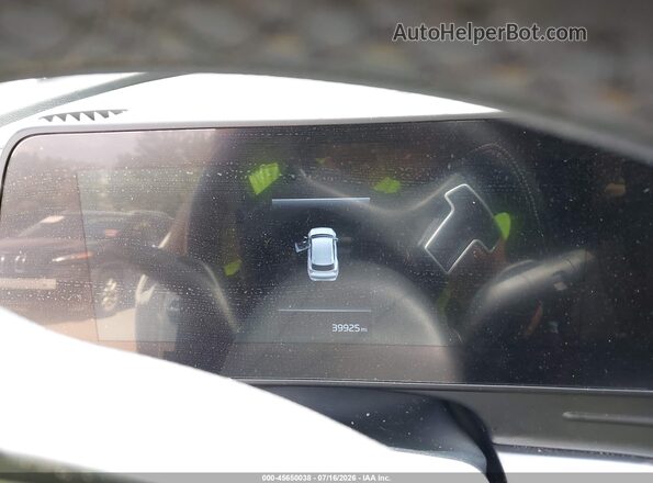 KNDPVCDG8R7130251 2024 KIA SPORTAGE HYBRID White Rear seats view