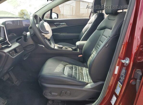 KNDPXCAG6P7073818 2023 KIA SPORTAGE Burgundy წინა სალონის ხედი