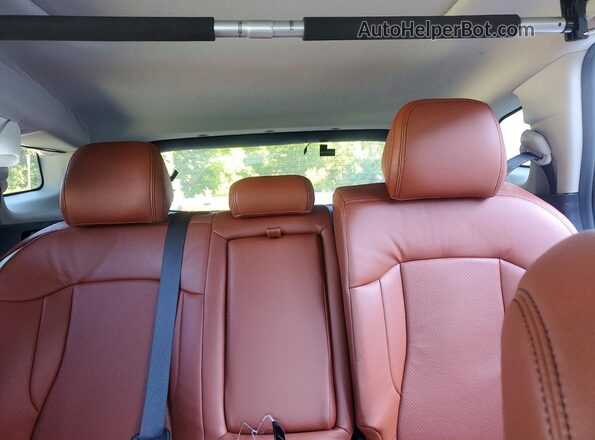 KNDPXCDG2S7255987 2025 KIA SPORTAGE White Rear seats view