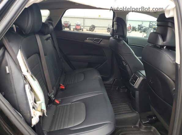 KNDPXCDGXS7198342 2025 KIA SPORTAGE Черный Вид задней части салона