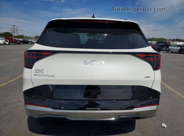 KNDPXDDG1T7328452 2026 KIA SPORTAGE Белый Вид сзади