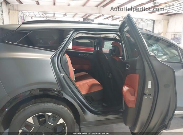 KNDPXDDG4T7328767 2026 KIA SPORTAGE HYBRID Gray VIN კოდის სტიკერის ხედი