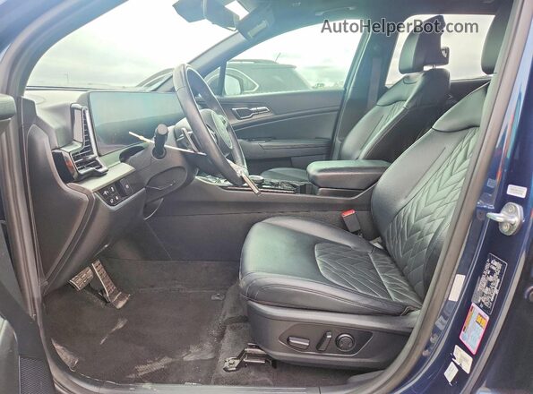KNDPZDAH4P7034685 2023 KIA SPORTAGE Синий Вид салона спереди