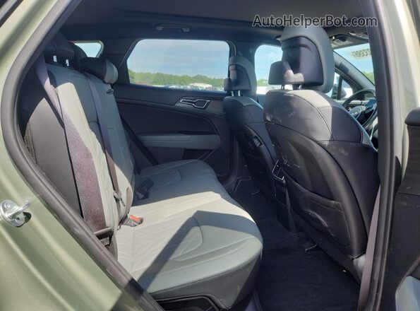 KNDPZDAH4P7108428 2023 KIA SPORTAGE Green Rear interior view