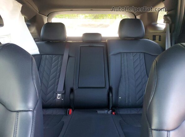 KNDPZDDHXS7183848 2025 KIA SPORTAGE Blue Rear seats view