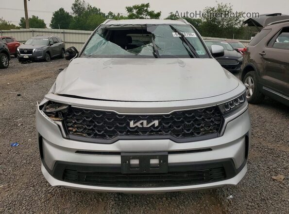 KNDRGDLG4N5117450 2022 KIA SORENTO Серый Вид спереди