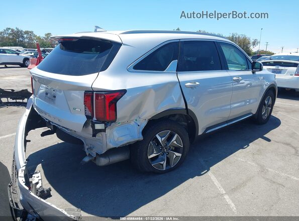 KNDRH4LG0N5062007 2022 KIA SORENTO HYBRID Silver Trasero derecho