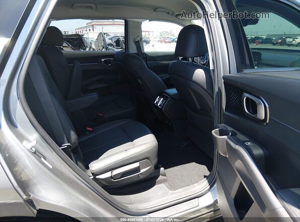 KNDRHDLG7P5173642 2023 KIA SORENTO HYBRID Gray VIN კოდის სტიკერის ხედი