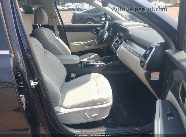 KNDRHDLG8P5187095 2023 KIA SORENTO HYBRID Dark Blue Widok wnętrza z przodu