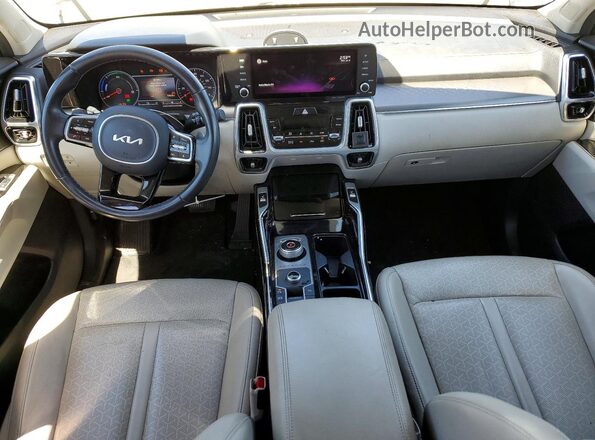 KNDRJDLH8N5067047 2022 KIA SORENTO Silver წინა პანელის ხედი