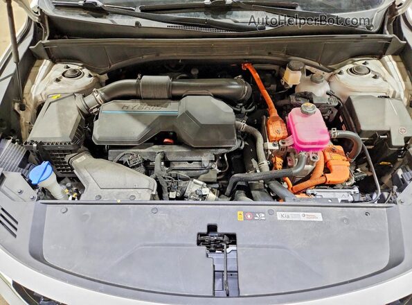 KNDRKDLG2P5152411 2023 KIA SORENTO White Вид підкапотного простору