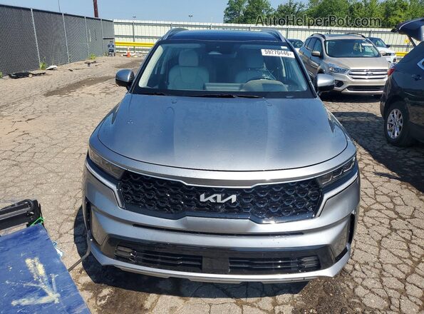 KNDRMDLH8P5186727 2023 KIA SORENTO Silver Front view