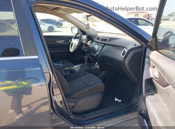 KNMAT2MT0GP607870 2016 NISSAN ROGUE Blue Front interior view