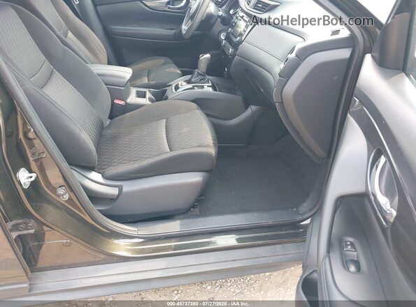 KNMAT2MT0HP515806 2017 NISSAN ROGUE Black Вид салону спереду