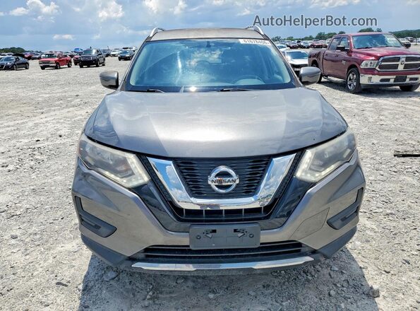 KNMAT2MT0HP526563 2017 NISSAN ROGUE Серый Вид спереди