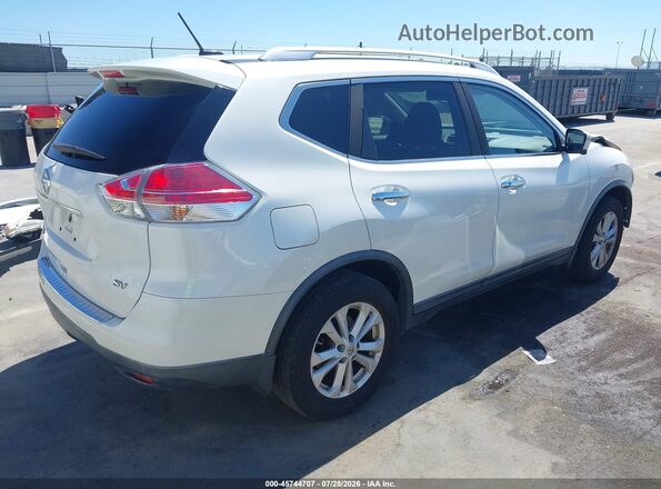 KNMAT2MT1GP636360 2016 NISSAN ROGUE Белый Задняя правая четверть