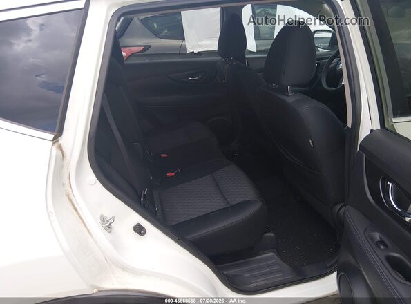 KNMAT2MT1HP555375 2017 NISSAN ROGUE White Vista de la etiqueta del VIN