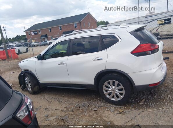 KNMAT2MT1HP555375 2017 NISSAN ROGUE White 