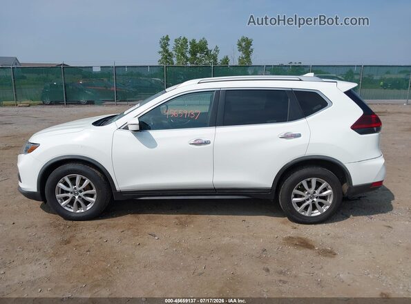 KNMAT2MT1JP575079 2018 NISSAN ROGUE White 360 interior view