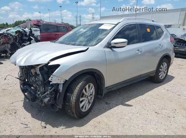 KNMAT2MT1KP560745 2019 NISSAN ROGUE Silver Vista tres cuartos delantera izquierda