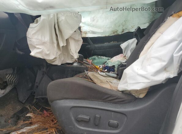 KNMAT2MT2GP680092 2016 NISSAN ROGUE White Սալոնի դիմացի տեսք