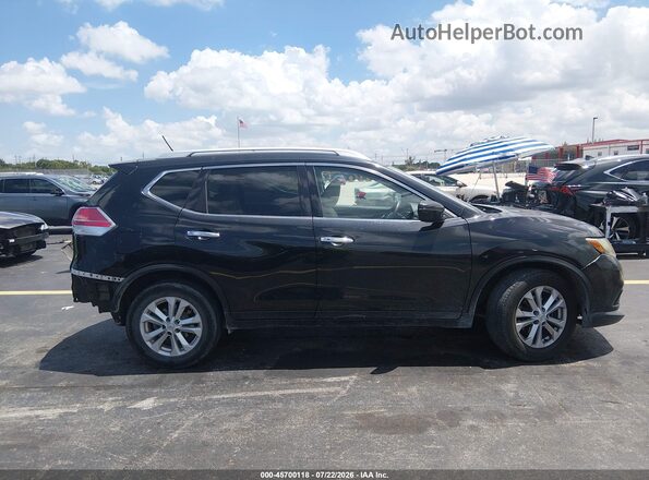 KNMAT2MT2GP710546 2016 NISSAN ROGUE Black Widok wnętrza z tyłu