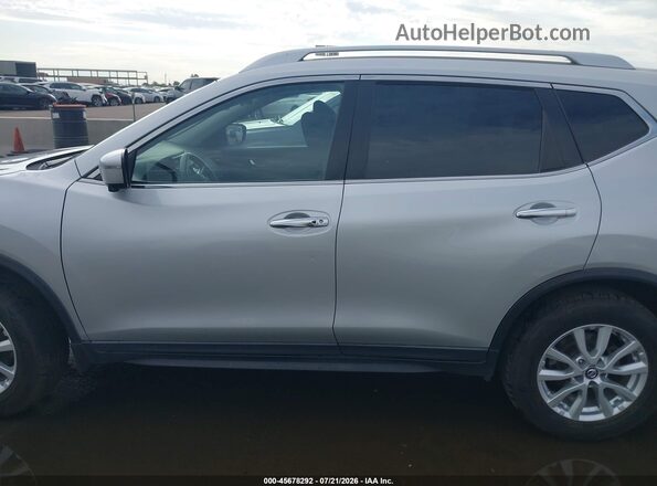 KNMAT2MT2HP514141 2017 NISSAN ROGUE Silver Widok wnętrza 360 stopni