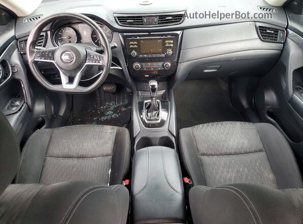 KNMAT2MT2HP580947 2017 NISSAN ROGUE Black Вид панелі приладів